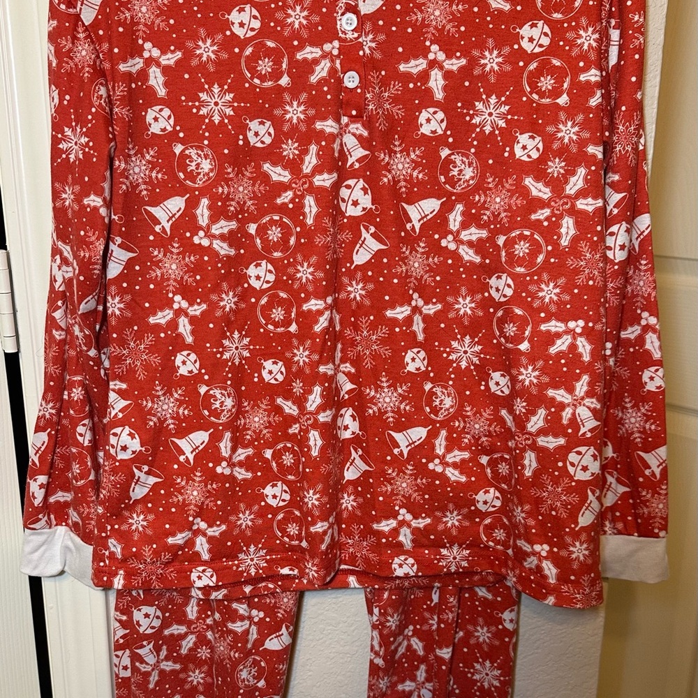 women’s Cozy Red and White Holiday Pajama Set